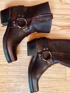 Dark Brown Leather Ankle Womens US 7 Frye Harness Moto Boots Square Toe